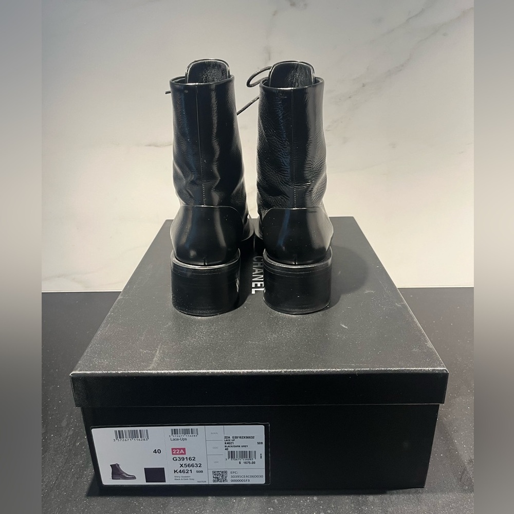 Chanel lace up boots size 40 black and dark grey with box and shoe bags - Picture 7 of 14